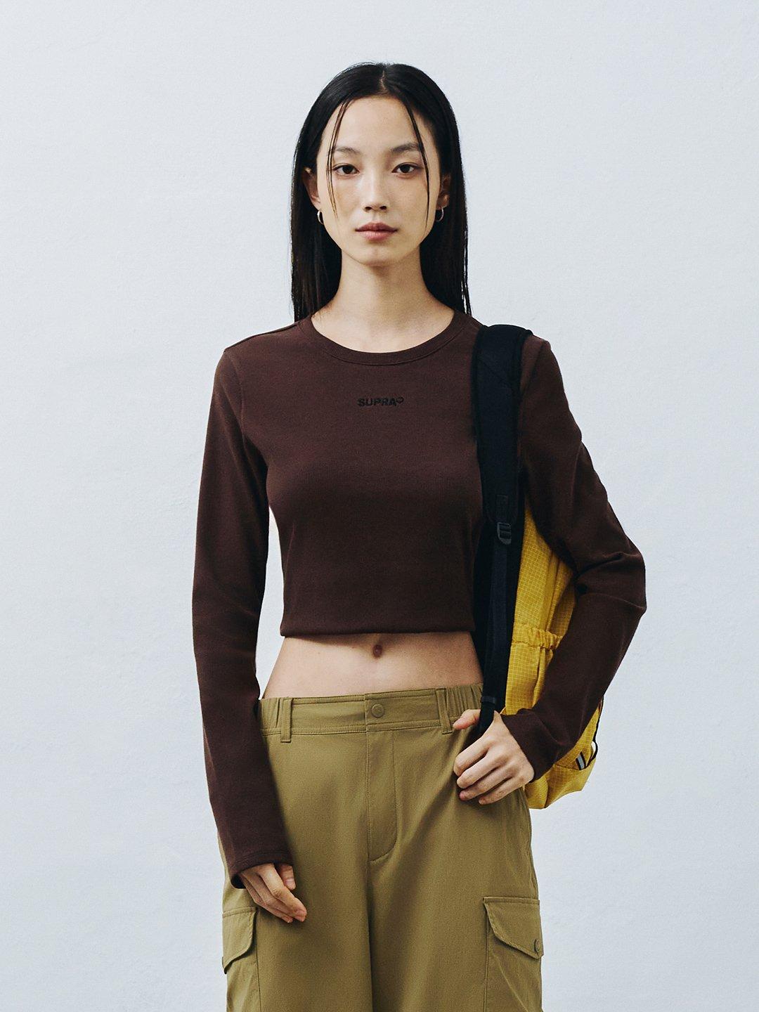 여성 스몰 로고 슬림핏 긴팔 티셔츠