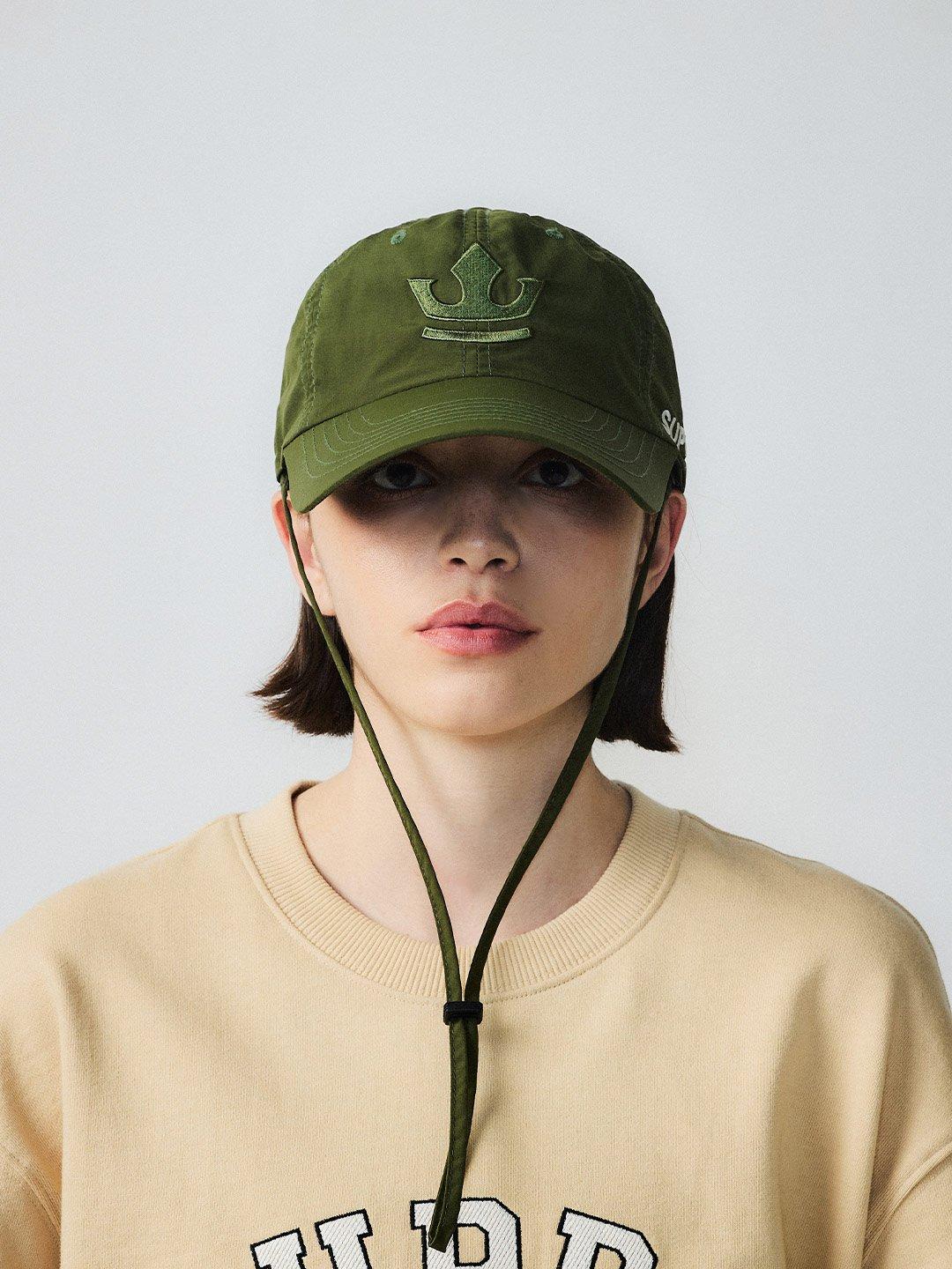 아웃도어 언스트럭처 우븐 스트링 포인트 로고 볼캡