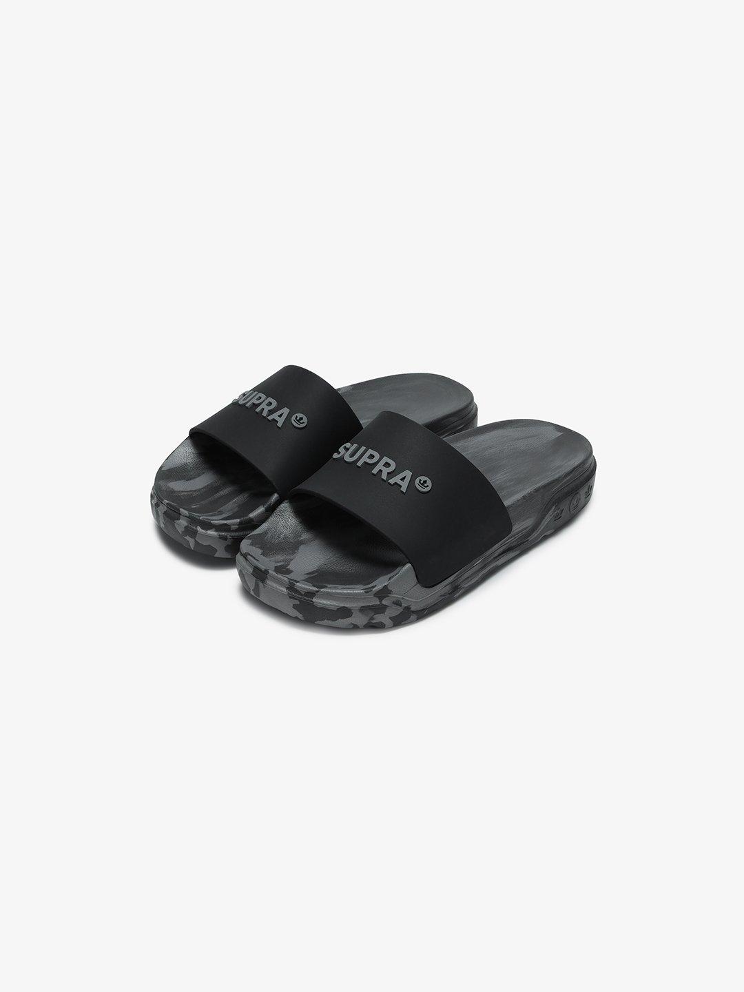 ESSENTIAL SLIDE