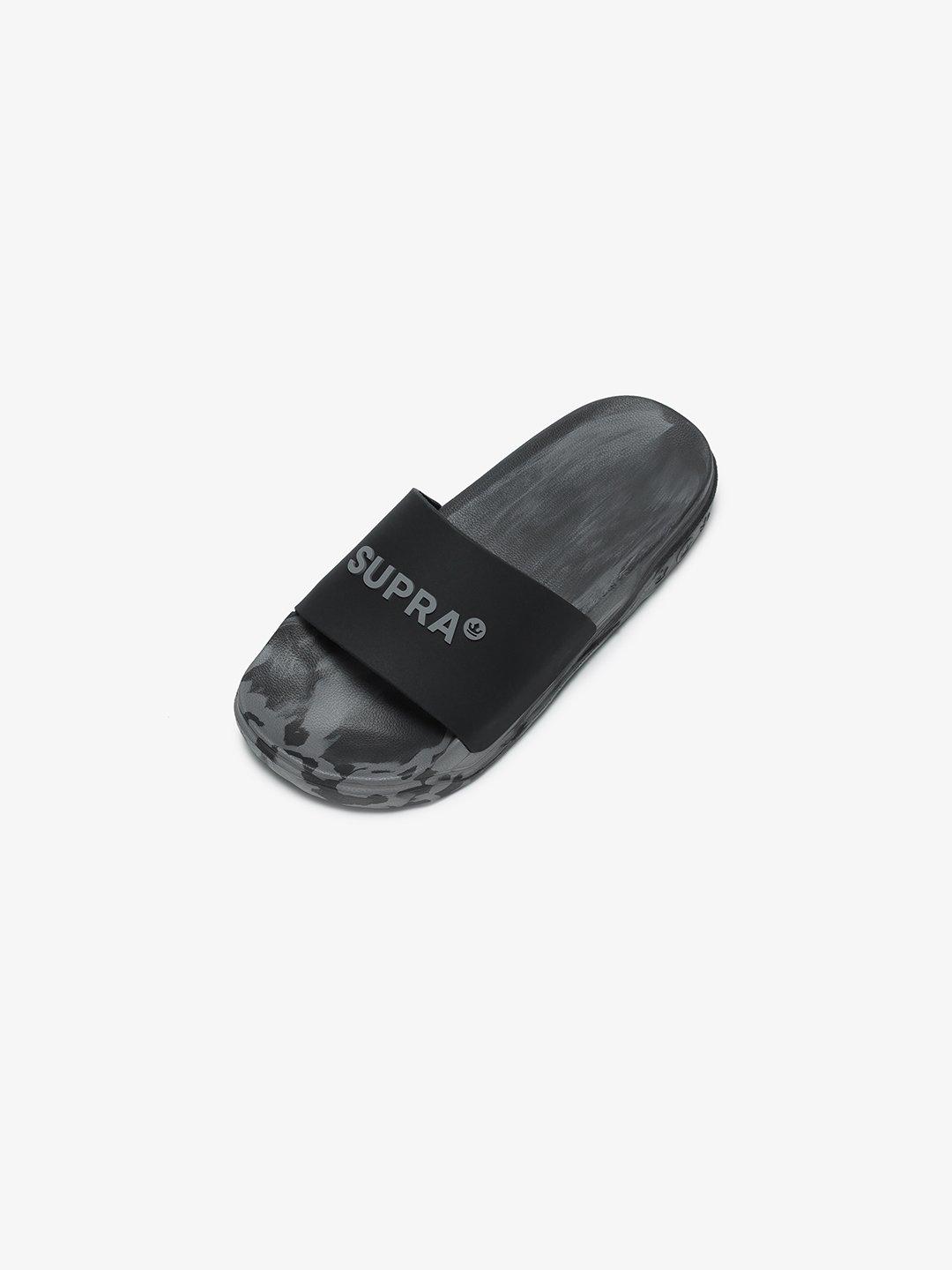 ESSENTIAL SLIDE