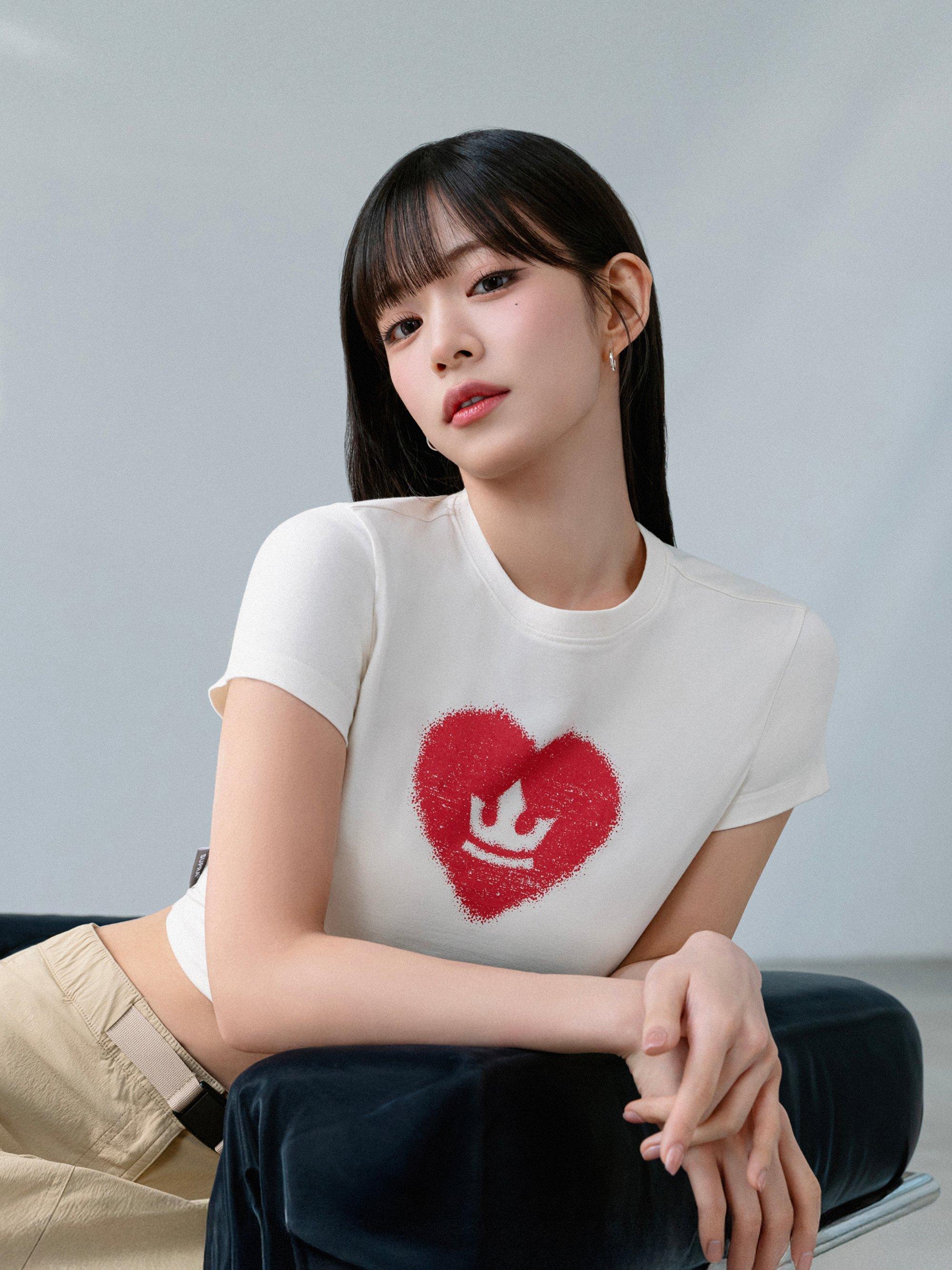 여성 크라운하트 티셔츠