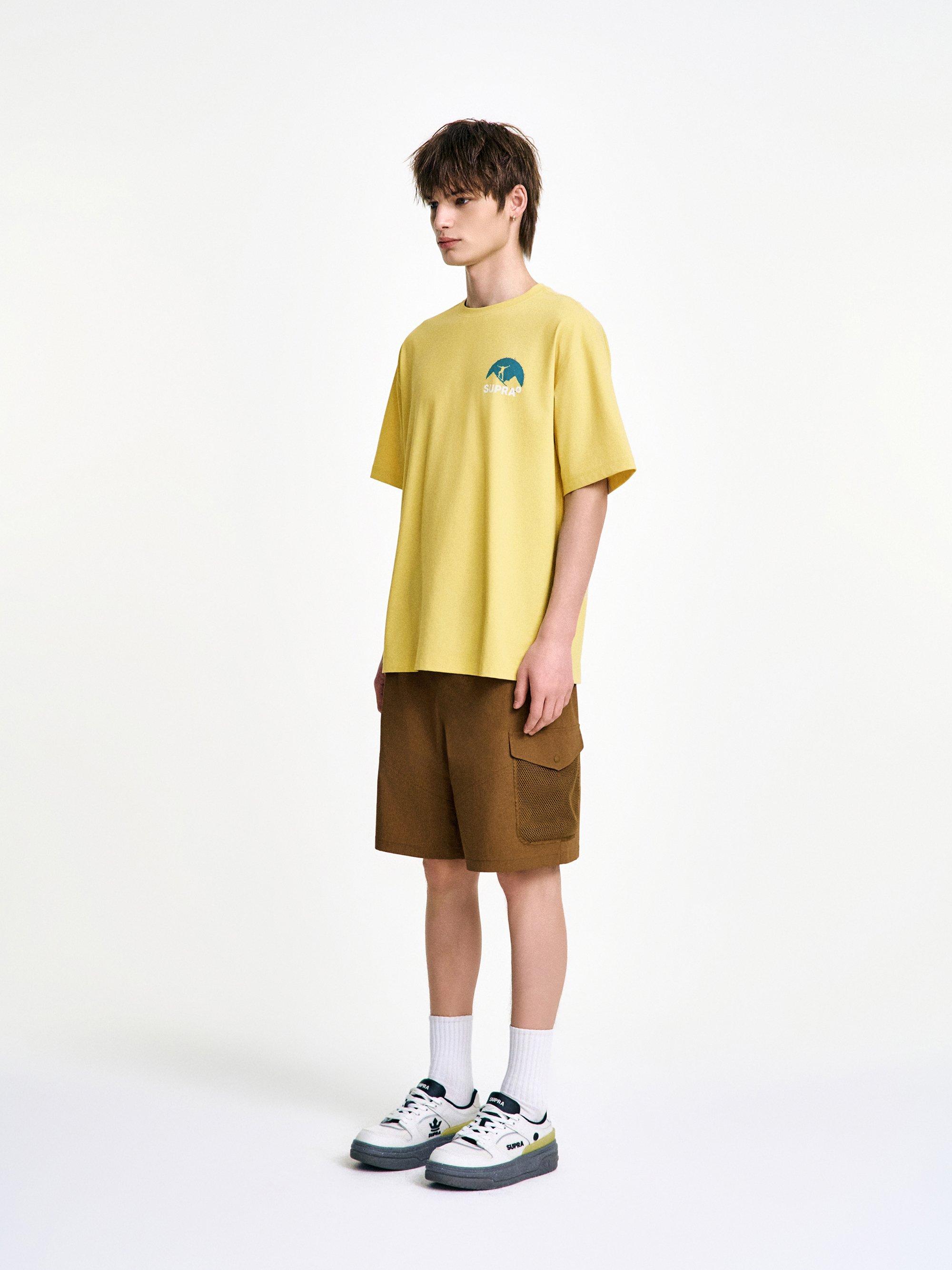 마운틴 백 그래픽 반팔 티셔츠