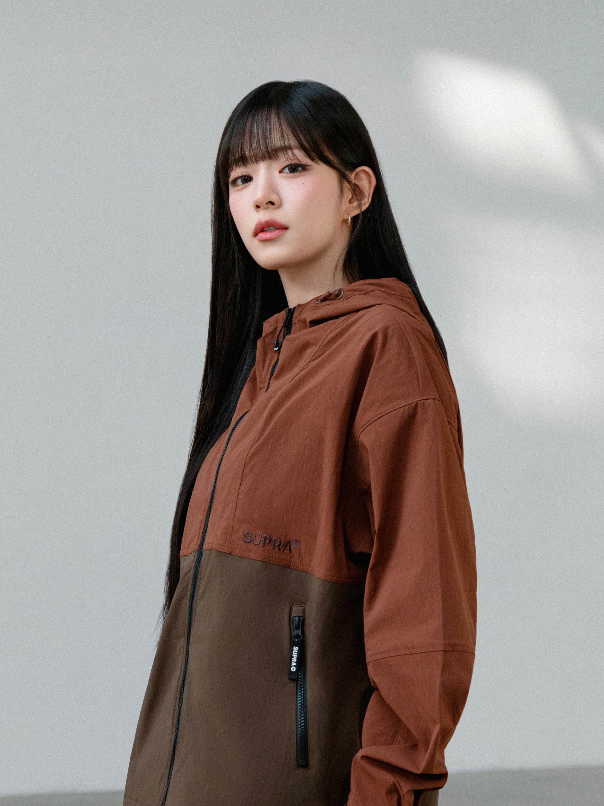로고 배색 후드 바람막이